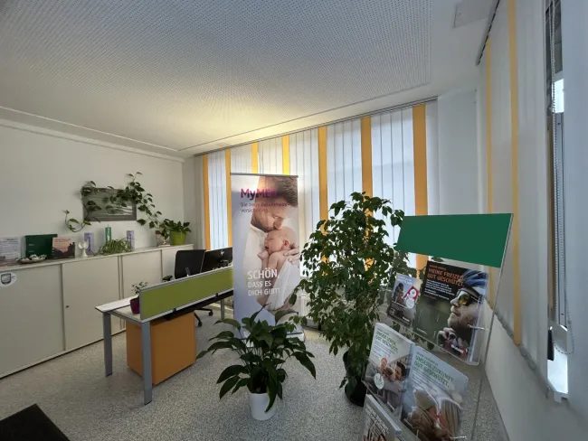 + 138m² Geschäftsraum in guter Lage,in Oberpullendorf zu kaufen! + - Bild
