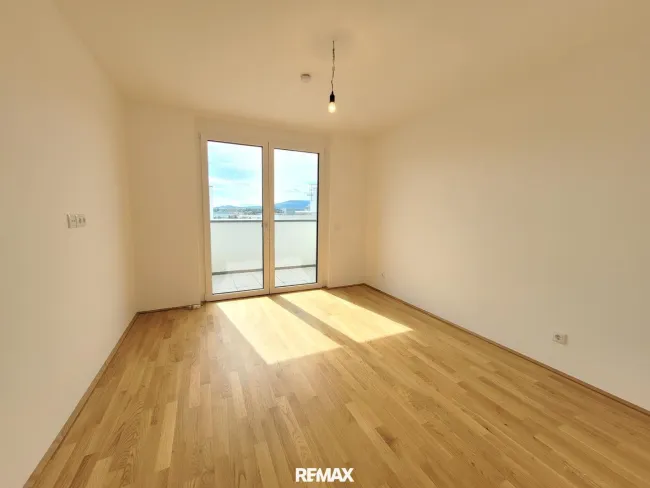 Schlafzimmer 3 mit Balkon