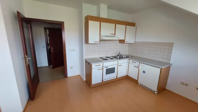 Gemütliche 1-Zimmer-Wohnung in Knittelfeld, ab Oktober verfügbar - Bild