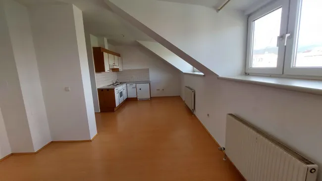 Gemütliche 1-Zimmer-Wohnung in Knittelfeld, ab Oktober verfügbar - Titelbild