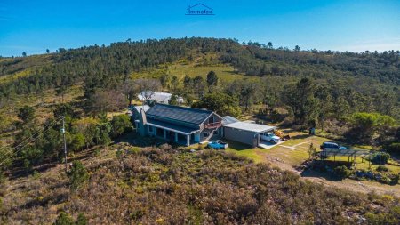 Außergewöhnliche Lifestyle-Farm / Öko-Resort in unberührter Umgebung