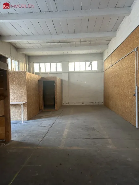 Gewerbehalle 235 m² in 2242 Prottes – Top Lage