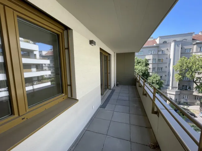 Moderne 2-Zimmer Wohnung mit Balkon und Einbauküche in 1200 Wien - Bild