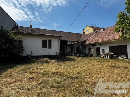Grundstück mit Abbruchhaus in Michelhausen - Bild