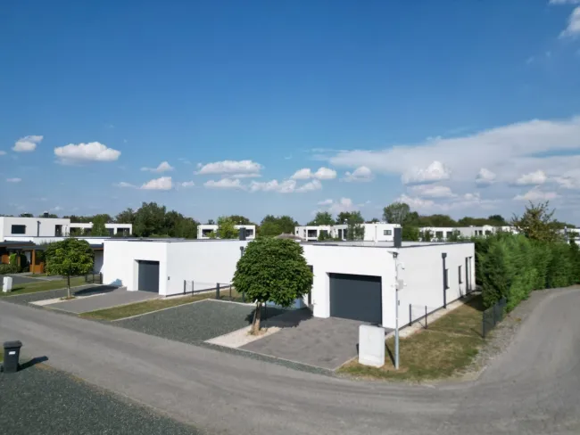 ++Wohnen wo andere Urlaub machen,das Chalet am Golfplatz unmittelbar neben der Therme Lutzmannsburg++ - Bild