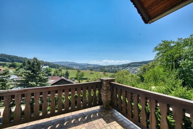 Adlernest über dem Wienerwald – Wohnen mit spektakulärem Weitblick und Freiheit - Titelbild
