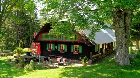 EINZIGARTIGES ALMREFUGIUM IN DER WESTSTEIERMARK – Ihr persönlicher Rückzugsort auf 1.320 m Seehöhe!