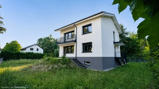 IHR NEUES ZUHAUSE! Charmantes Einfamilienhaus in sonniger, zentraler Lage! - Bild