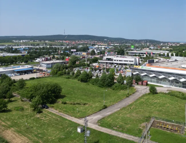 +++ Gewerbegrundstück mit genehmigtem Projekt in Bestlage von Sopron! +++ - Titelbild
