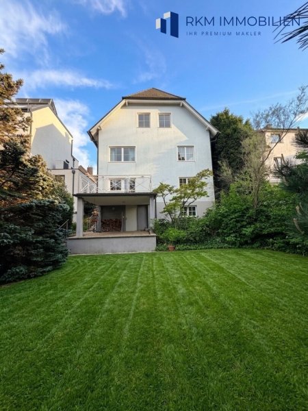 Geräumiges Einfamilienhaus in Ruhelage zum TOP Preis
