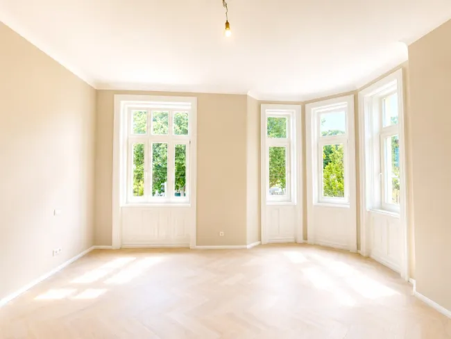 Generalsanierte Designerwohnung mit Erker & Fernblick | 77,66 m² | 1. OG | 1190 Döbling | - Bild