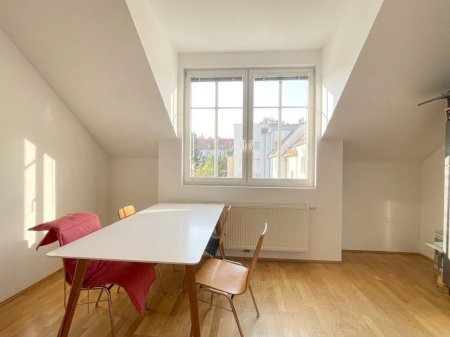 KLIMATISIERTE DACHGESCHOSSWOHNUNG - 85,07 m² ZUM WOHLFÜHLEN IN LINZ URFAHR