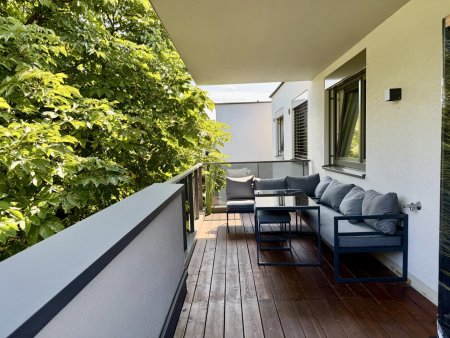 Hall in Tirol: Hochwertige 4-Zimmer-Wohnung mit zwei Tiefgaragenplätzen
