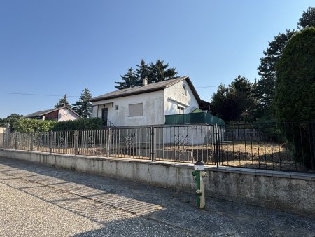 Raus aus der Stadt, rein in die Lebensqualität - 3-Zimmer Haus mit Potential im schönen Weinviertel - nur 145.000 €