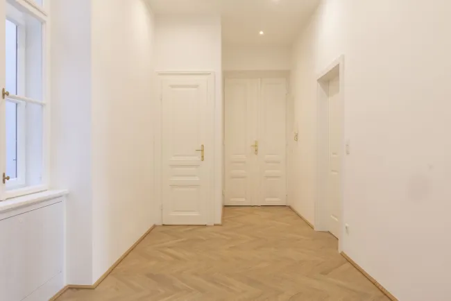 Charmanter Altbau. Frische saniert. Bestlage. - Bild