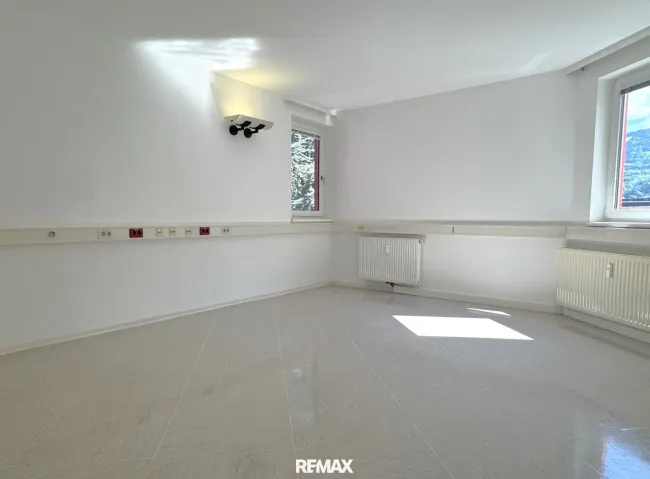 Büro 2