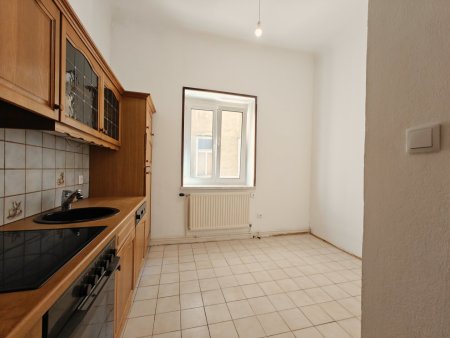 Vorgarten: Gemütliche Balkonwohnung + Idealer Grundriss + Sonniges Wohnzimmer + Teilbar auf 2-3 Zimmer