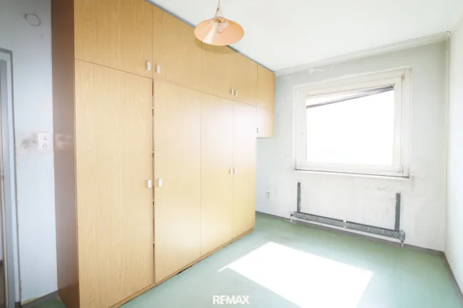 Wohnen über den Dächern von Wels | 3-Zimmer-Eigentumswohnung im 23. Obergeschoss mit zwei Loggien & traumhaftem Ausblick - Bild