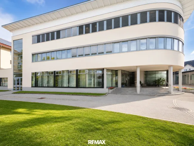 Vielseitige Immobilie in Mürzzuschlags Zentrum – Ordination, Investment oder Wohnraum - Bild