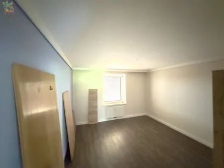 Schöne Wohnung mit Garten in ruhiger Siedlung