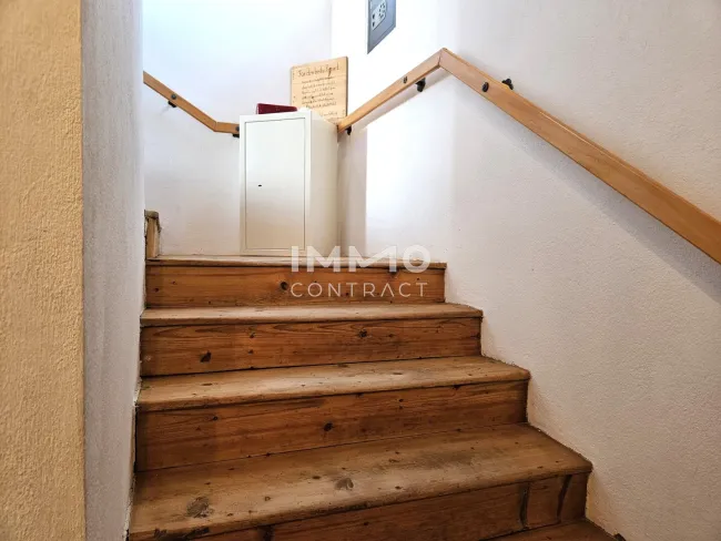 Stiege ins OG