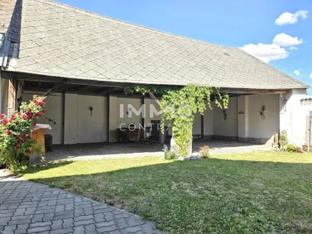 Innenhof mit Schuppen Ansicht 2
