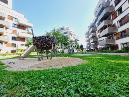 Moderne 2-Zimmer-Wohnung mit Balkon nahe U2 Aspernstraße/ Fitness, Sauna, Garten & Gemeinschaftsraum im Haus