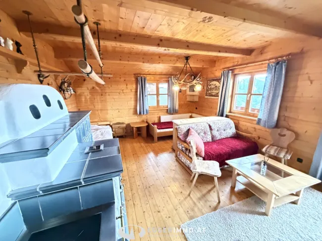 5753 Saalbach: Die Gelegenheit! RARITÄT, Skihütte-Gastronomie mit ca. 40ha Wald und Weideflächen in Bestlage von Saalbach direkt an der Skipiste zu verkaufen !! - Bild