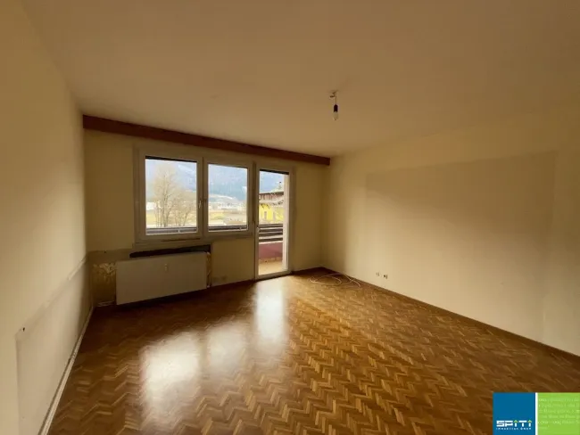 3-Zimmer-Wohnung mit südseitiger Loggia und Parkplatz in Hermagor - Bild