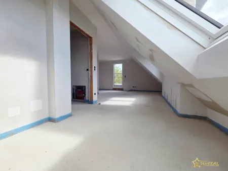 Dachgeschoss Zimmer