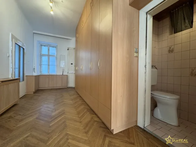 Vorraum/Toilette