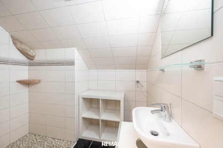 "Ein Zuhause fürs Leben" - Zweifamilienhaus in Unternberg