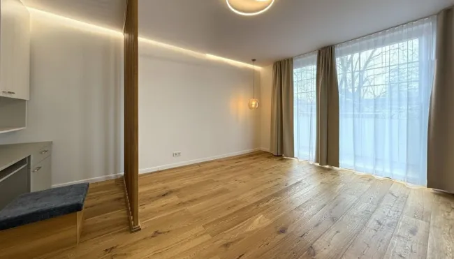 ++ Einziehen & wohlfühlen ++ Modern sanierte 3-Zimmer-Wohnung mit Balkon & Parkplatz - Bild