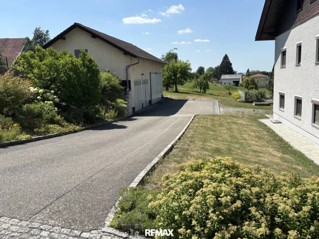 ***OPEN HOUSE Freitag, 28. August 2026 von 13 - 16 Uhr*** Gepflegtes Sacherl mit großzügigem Grundstück in ruhiger Lage - Titelbild