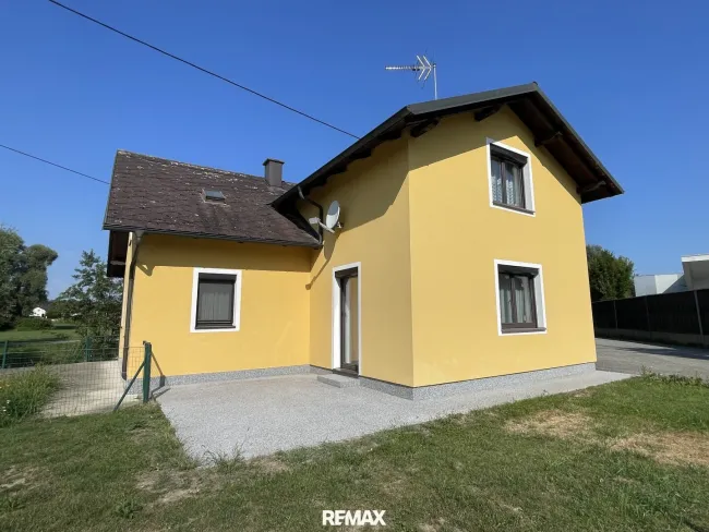 ***OPEN HOUSE Donnerstag, 20. August 2026 von 15:30 bis 18:30 Uhr*** Attraktives Einfamilienhaus mit Terrasse, Garten und großzügiger Garage - Bild