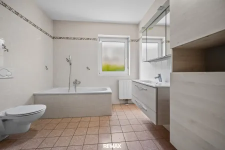 Badezimmer Erdgeschoss