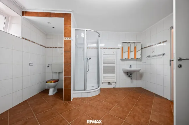 Badezimmer Kellergeschoss