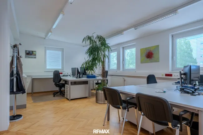 Büro