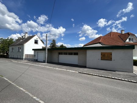 +++Charmantes Mehrfamilienhaus mit weitläufigem Naturgarten und vielseitigen Nutzungsmöglichkeiten!+++