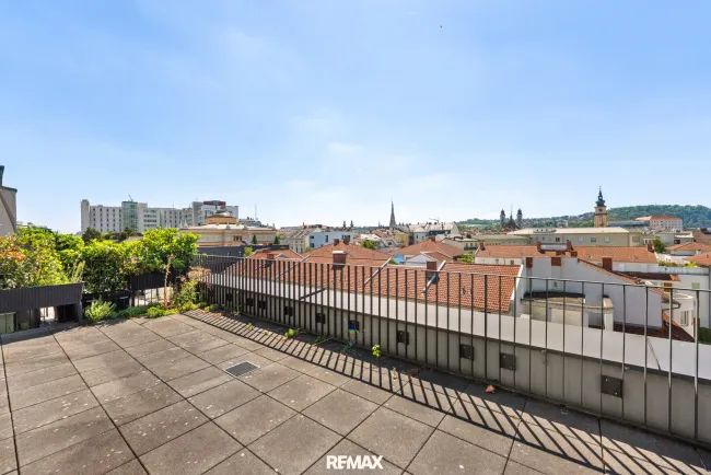 Skyline-Penthouse auf zwei Ebenen mit drei Außenbereichen - Titelbild