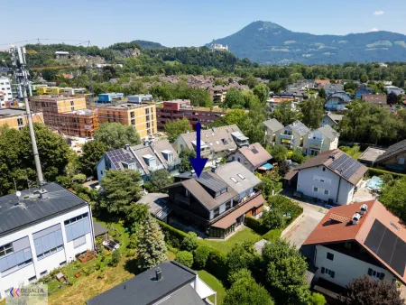 Großzügige 3-stöckige Doppelhaushälfte mit Weitblick in Leopoldskron