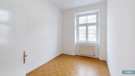 orea | Altbauwohnung mit Entwicklungspotenzial in begehrter Währinger Lage