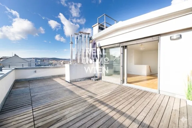 Exklusive 4-Zi-Dachgeschosswohnung mit 35 m² Terrasse & Balkon mit Rundumblick auf Innenstadt und Kahlenberg - Bild