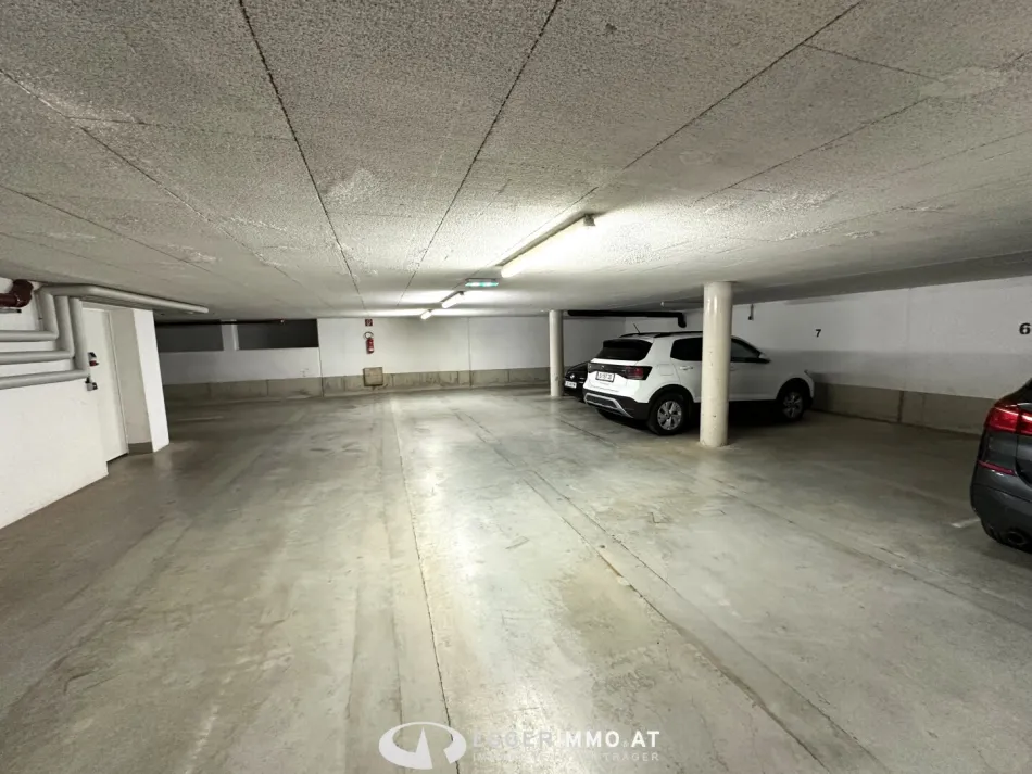 5700 Zell am See: neuwertige, möblierte 2 Zimmerwohnung in sehr ruhiger, attraktiver Lage von Schüttdorf, Tiefgarage, 5 Gehminuten zum Zeller See - Bild