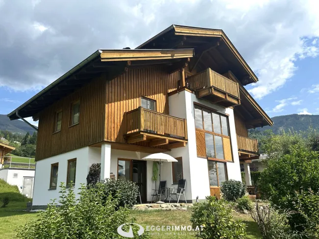 5721 Piesendorf / Walchen; gepflegtes Einfamilienhaus mit Teich, großer Garten, neben der Skipiste !! unverbaubarer Weitblick ! Ruhelage ! - Titelbild
