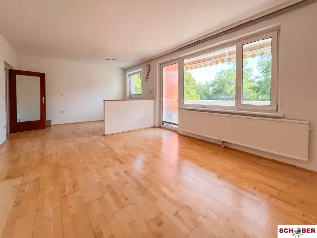 Geräumige 5-Zimmer-Wohnung in der Südstadt - Bild