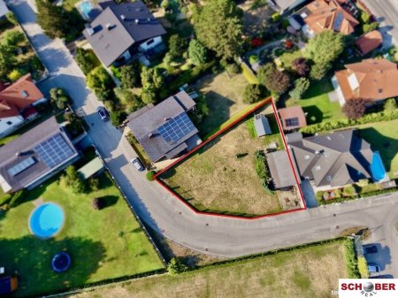 Pottendorf - sonniges Grundstück als Investment oder für Ihr Eigenheim
