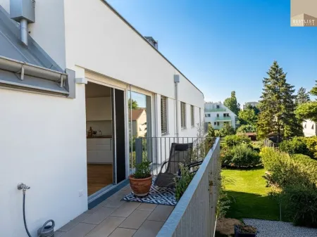Neubau-Dachterrassen Penthouseflair mit 72 m² privaten Freiflächen, Whirlpool & Fernblick
