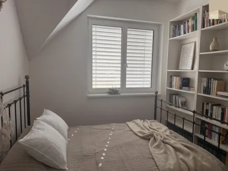 Neubau-Dachterrassen Penthouseflair mit 72 m² privaten Freiflächen, Whirlpool & Fernblick