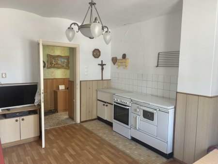 ... reserviert ... `` DORFSACHERL `` Strem !! Einfamilienhaus mit tollen Nebengebäuden in zentraler Ortslage !!
